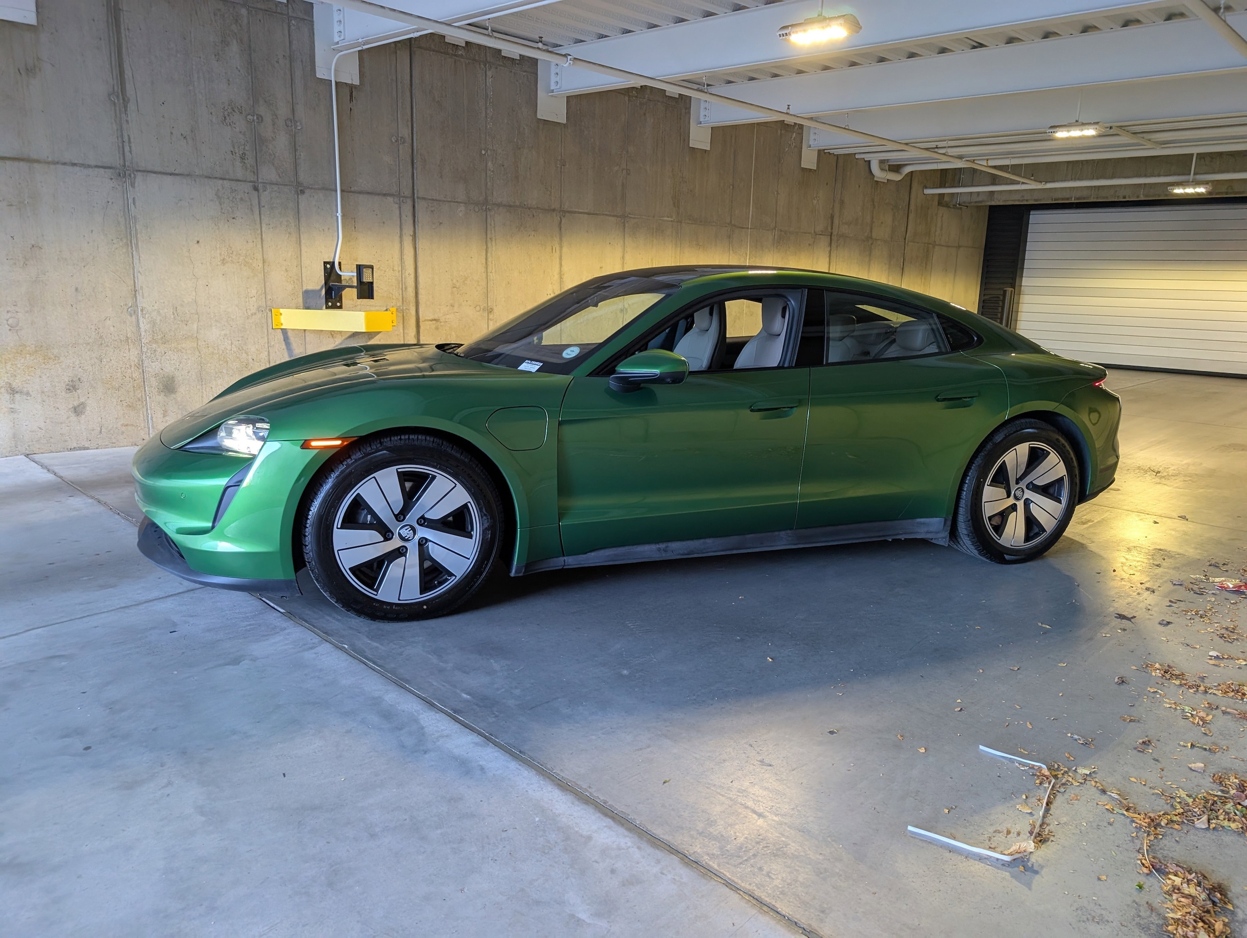 Used 2022 Porsche Taycan Base with VIN WP0AA2Y16NSA13747 for sale in Littleton, CO