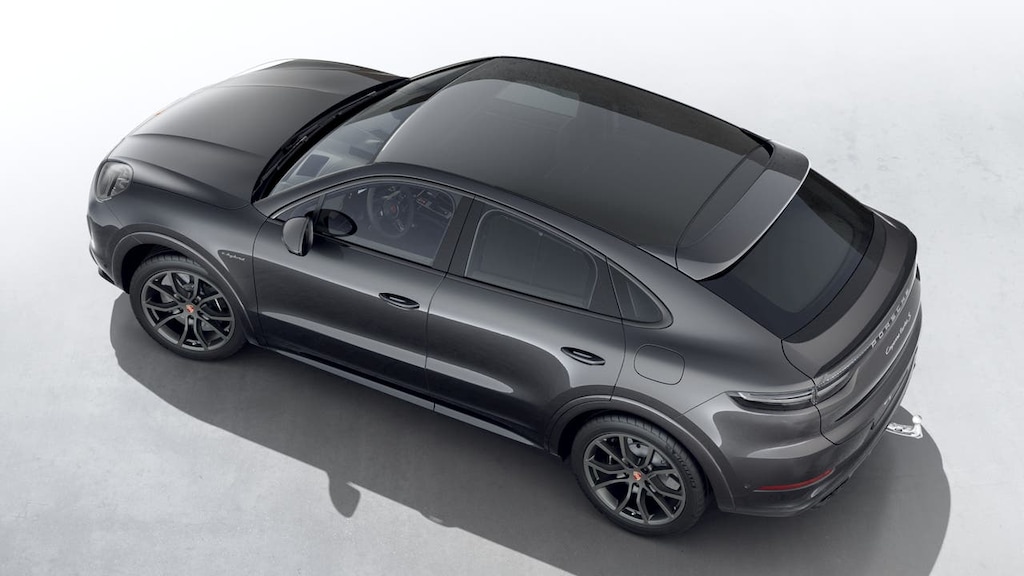 Certified 2023 Porsche Cayenne Turbo S E-Hybrid SUV