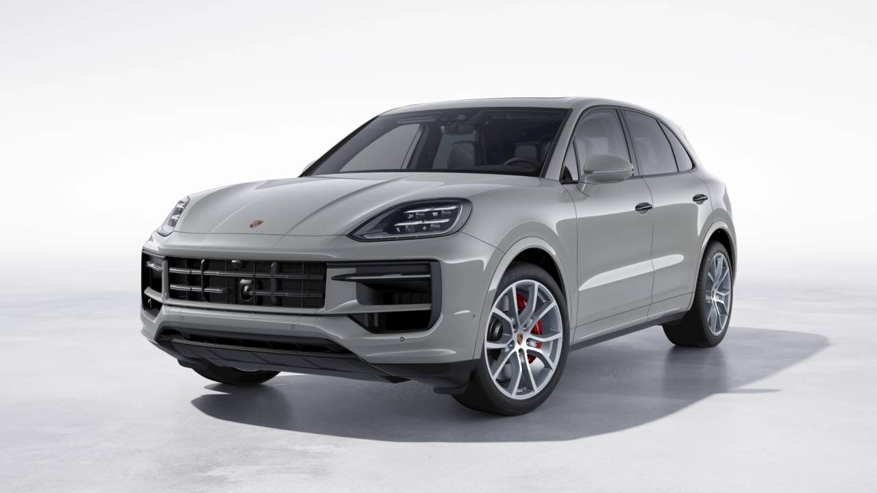 2025 Porsche Cayenne S's photo