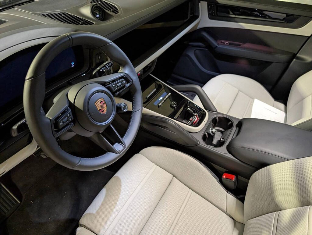 New 2026 Porsche Cayenne GTS SUV