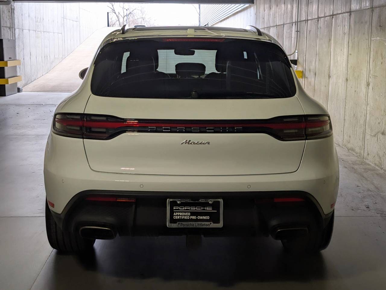 2025 Porsche Macan - Photo 8