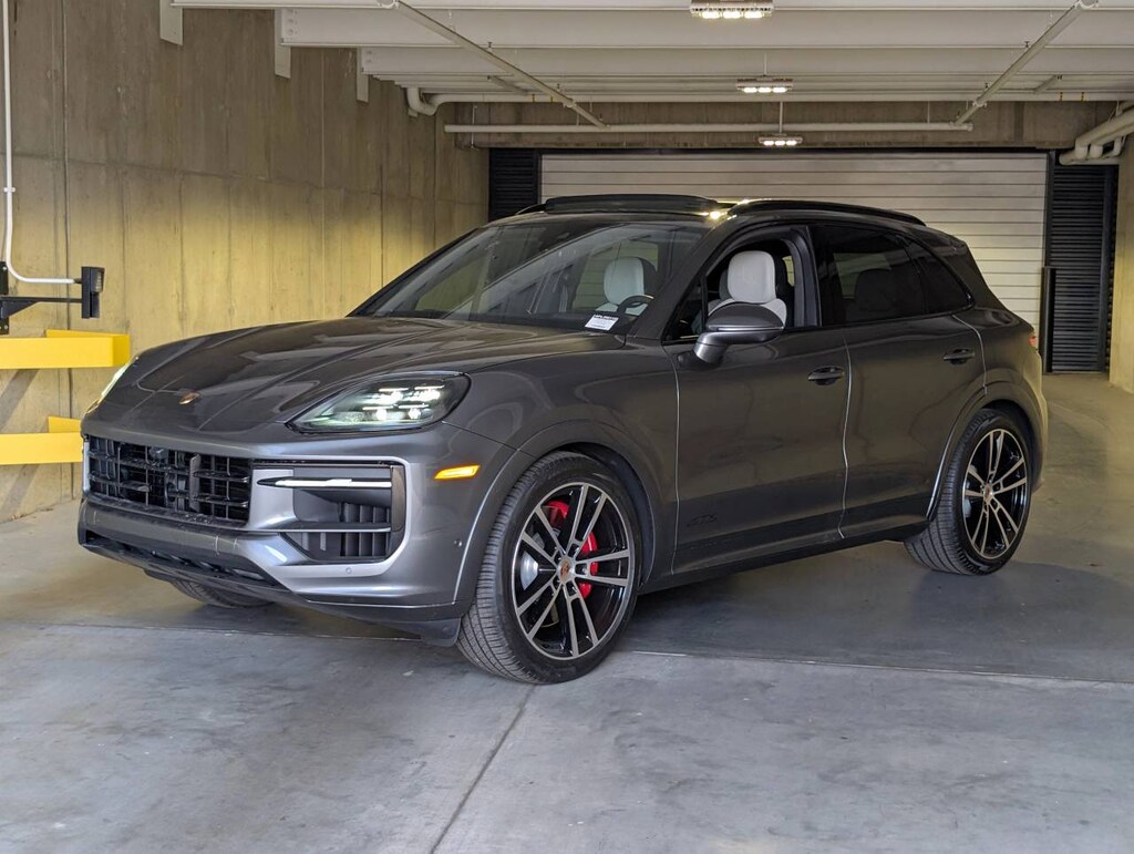 New 2026 Porsche Cayenne GTS SUV