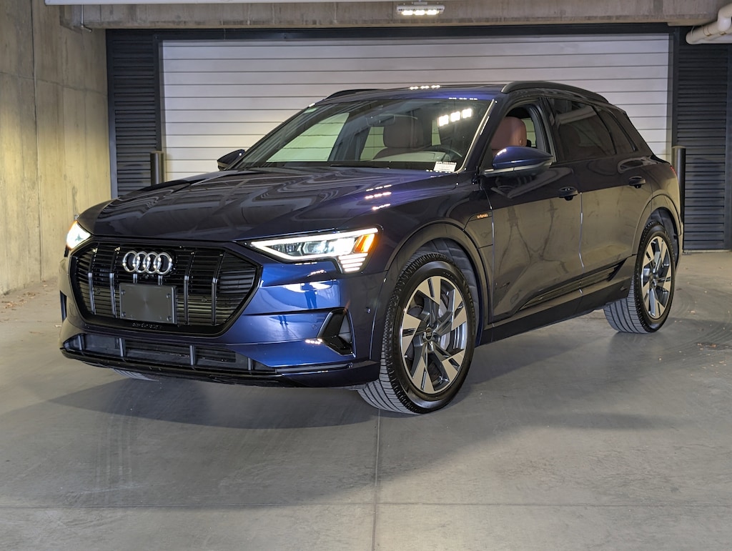 Used 2022 Audi e-tron Premium SUV