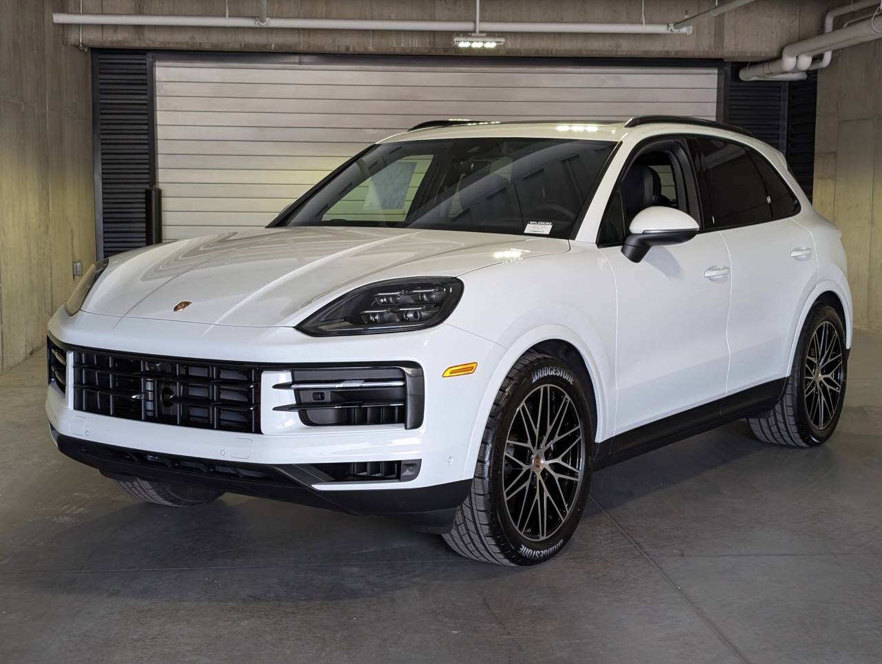 2025 Porsche Cayenne Base