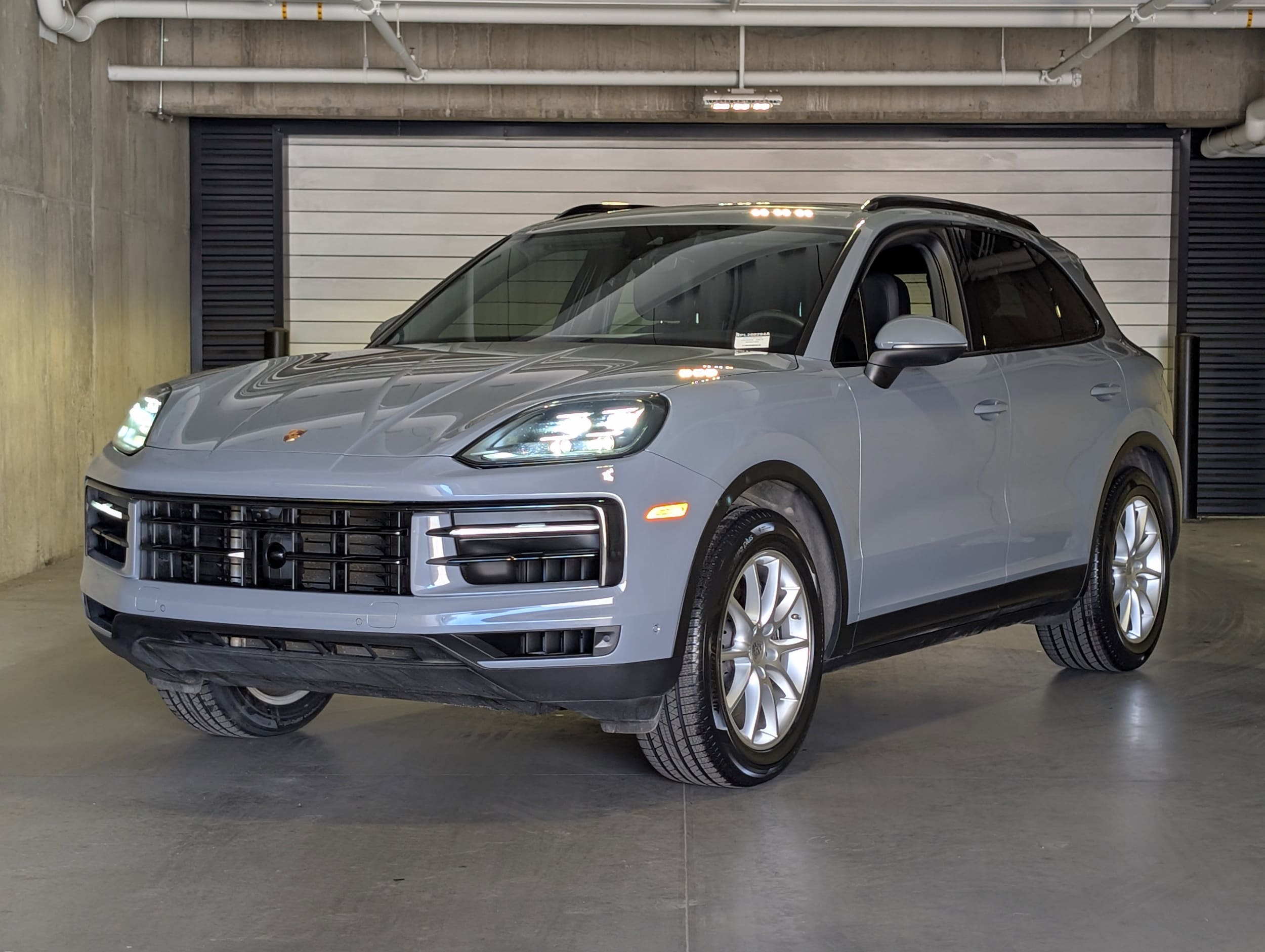 2024 Porsche Cayenne Base