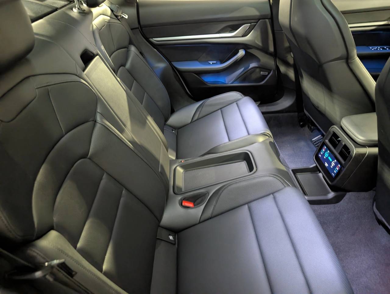2026 Porsche Taycan Base - Photo 26