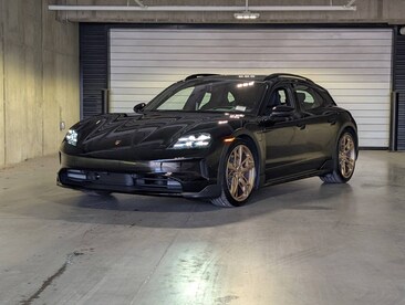 2026 Porsche Taycan Cross Turismo 4