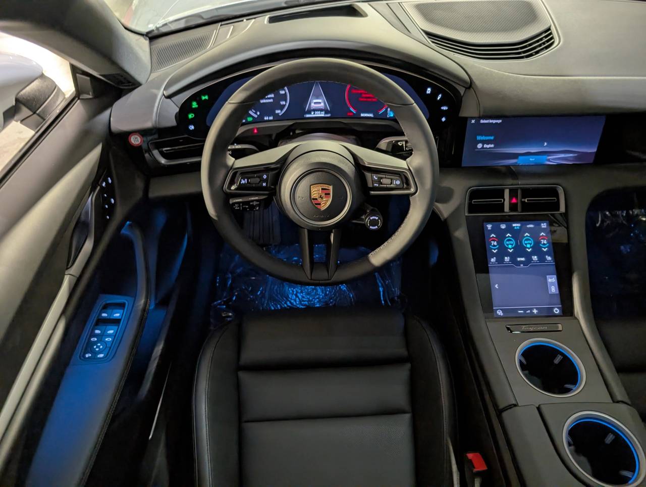 2026 Porsche Taycan Base - Photo 6