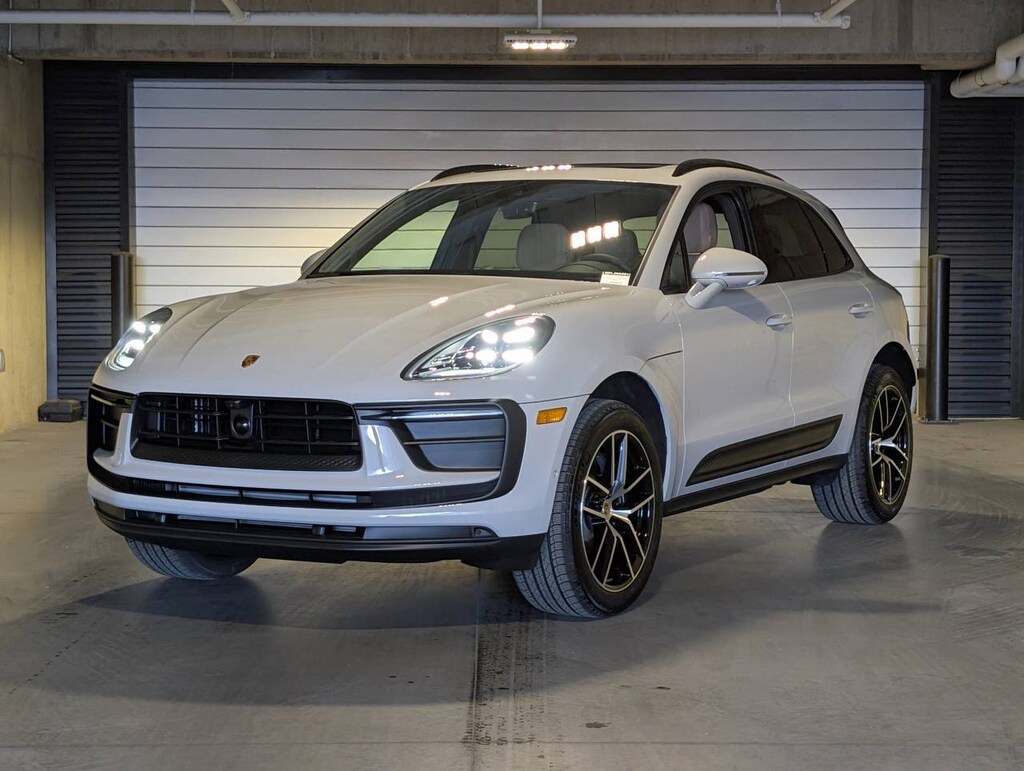 New 2026 Porsche Macan SUV