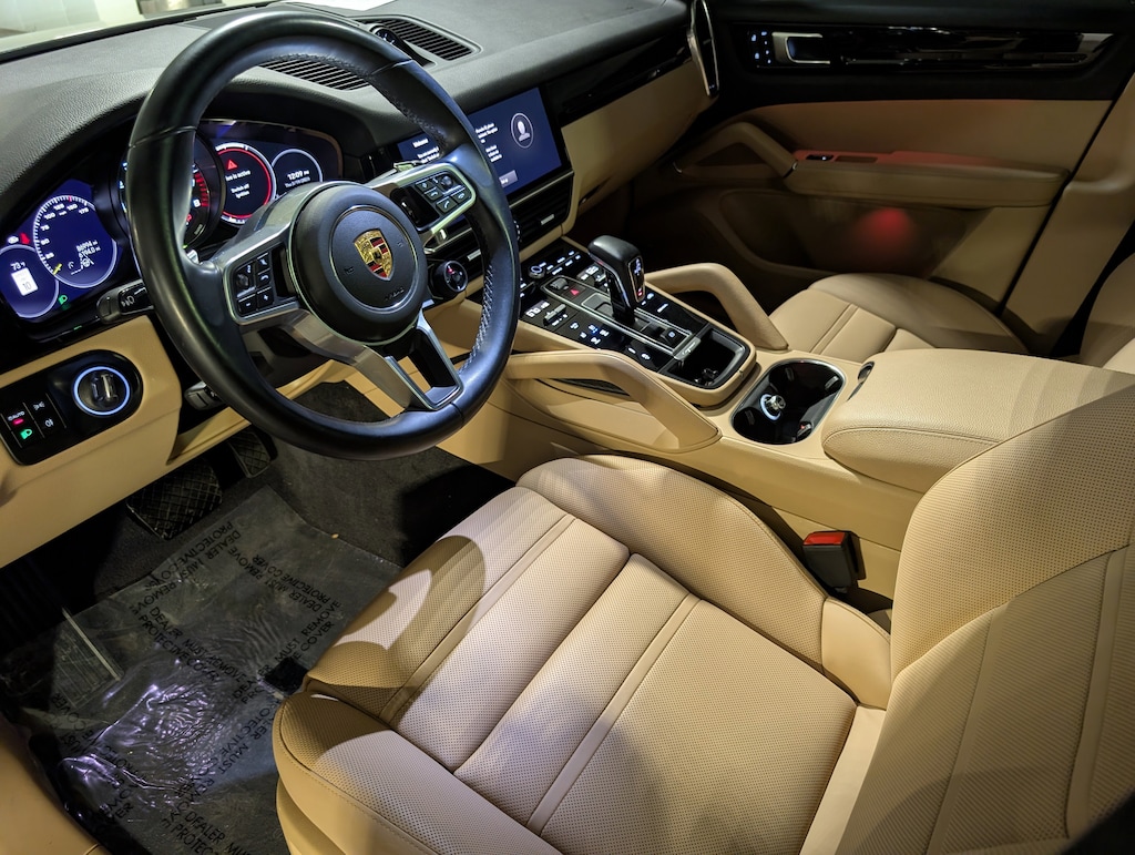 Certified 2022 Porsche Cayenne E-Hybrid SUV