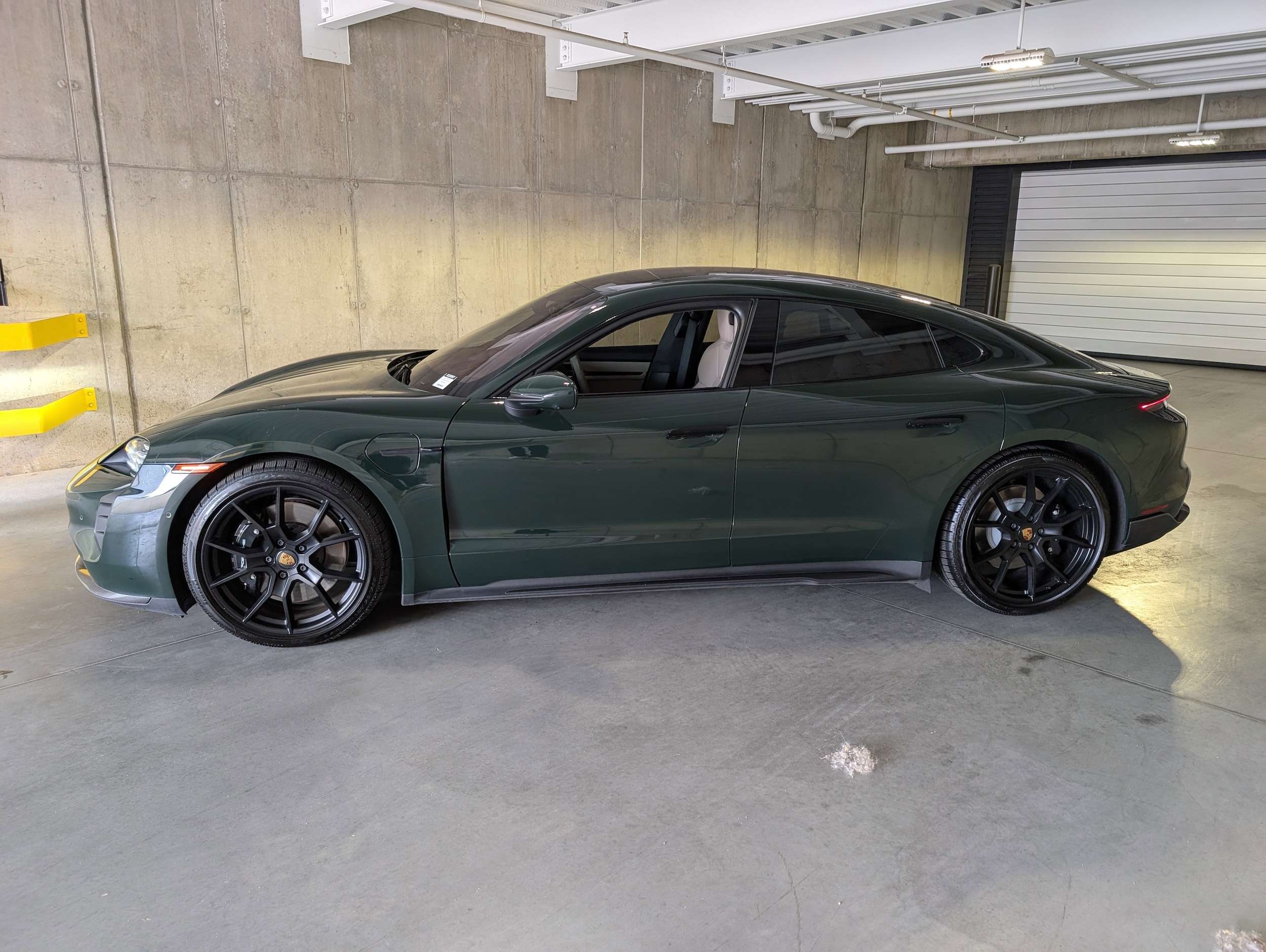 Used 2022 Porsche Taycan GTS with VIN WP0AD2Y1XNSA59542 for sale in Littleton, CO