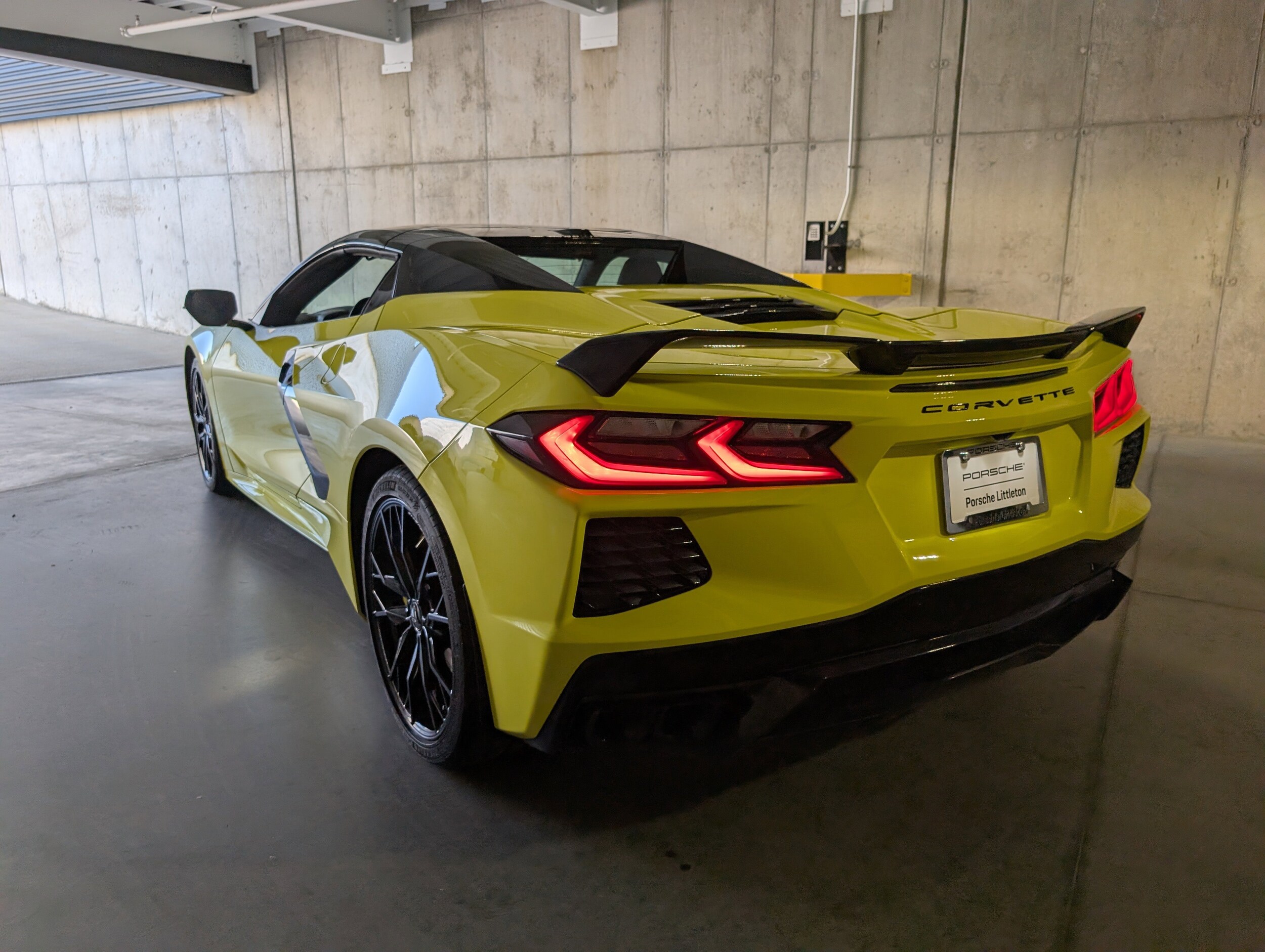 2023 Chevrolet Corvette 3LT photo 3