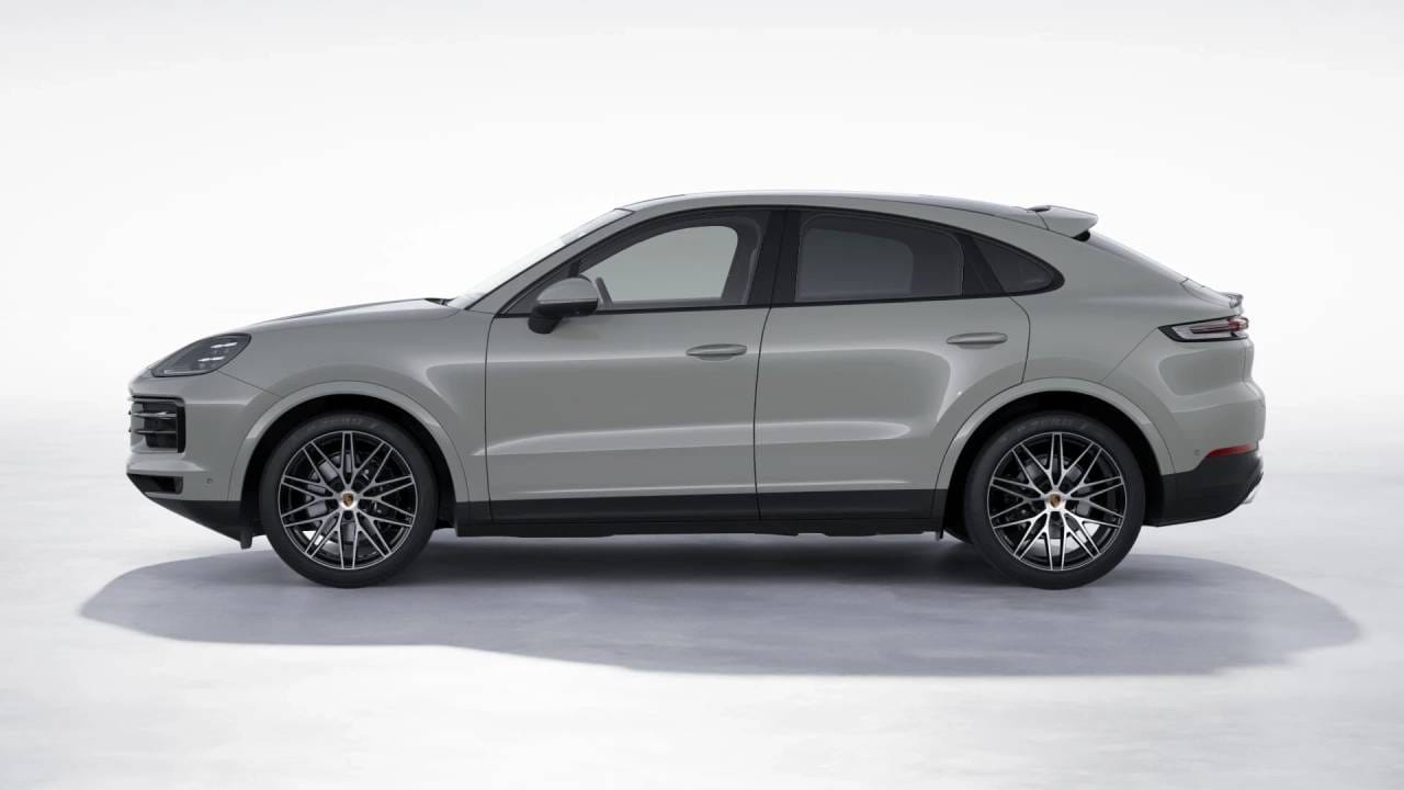 2026 Porsche Cayenne Coupe photo 2