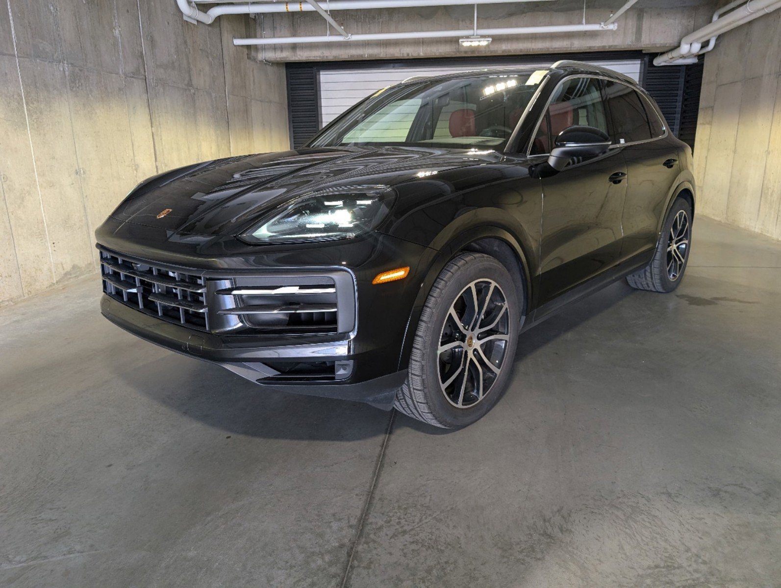 Used 2024 Porsche Cayenne Base with VIN WP1AA2AY2RDA05898 for sale in Littleton, CO