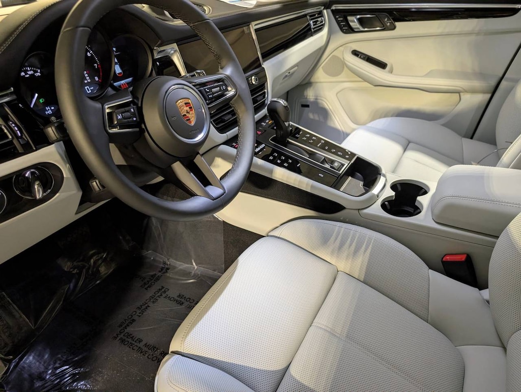New 2026 Porsche Macan SUV