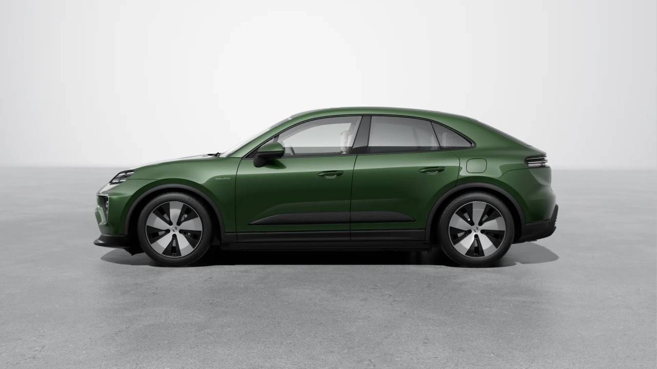 2025 Porsche Macan Electric photo 2