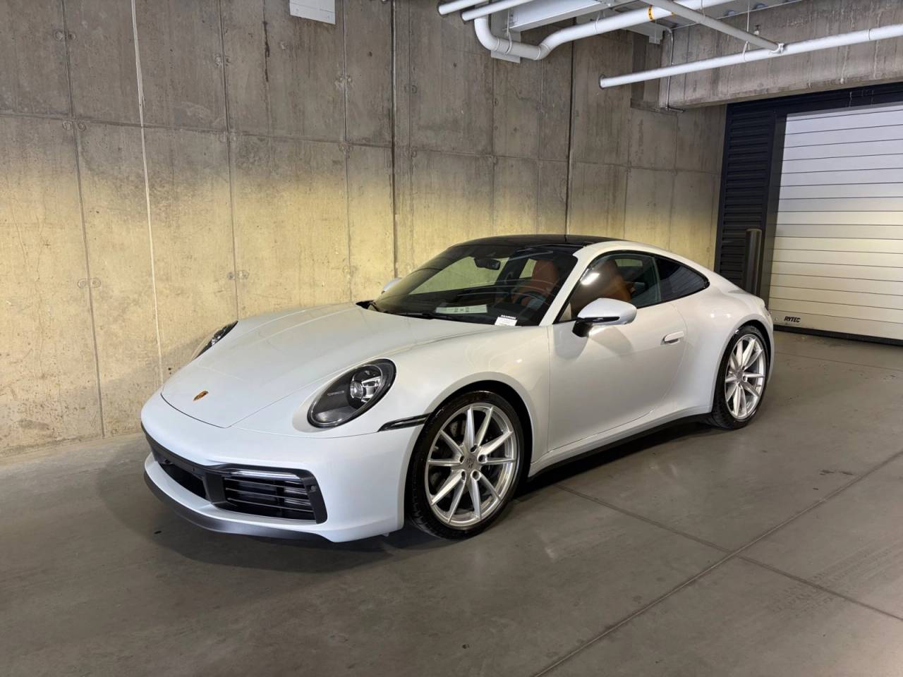 2024 Porsche 911 Carrera S Coupe's photo