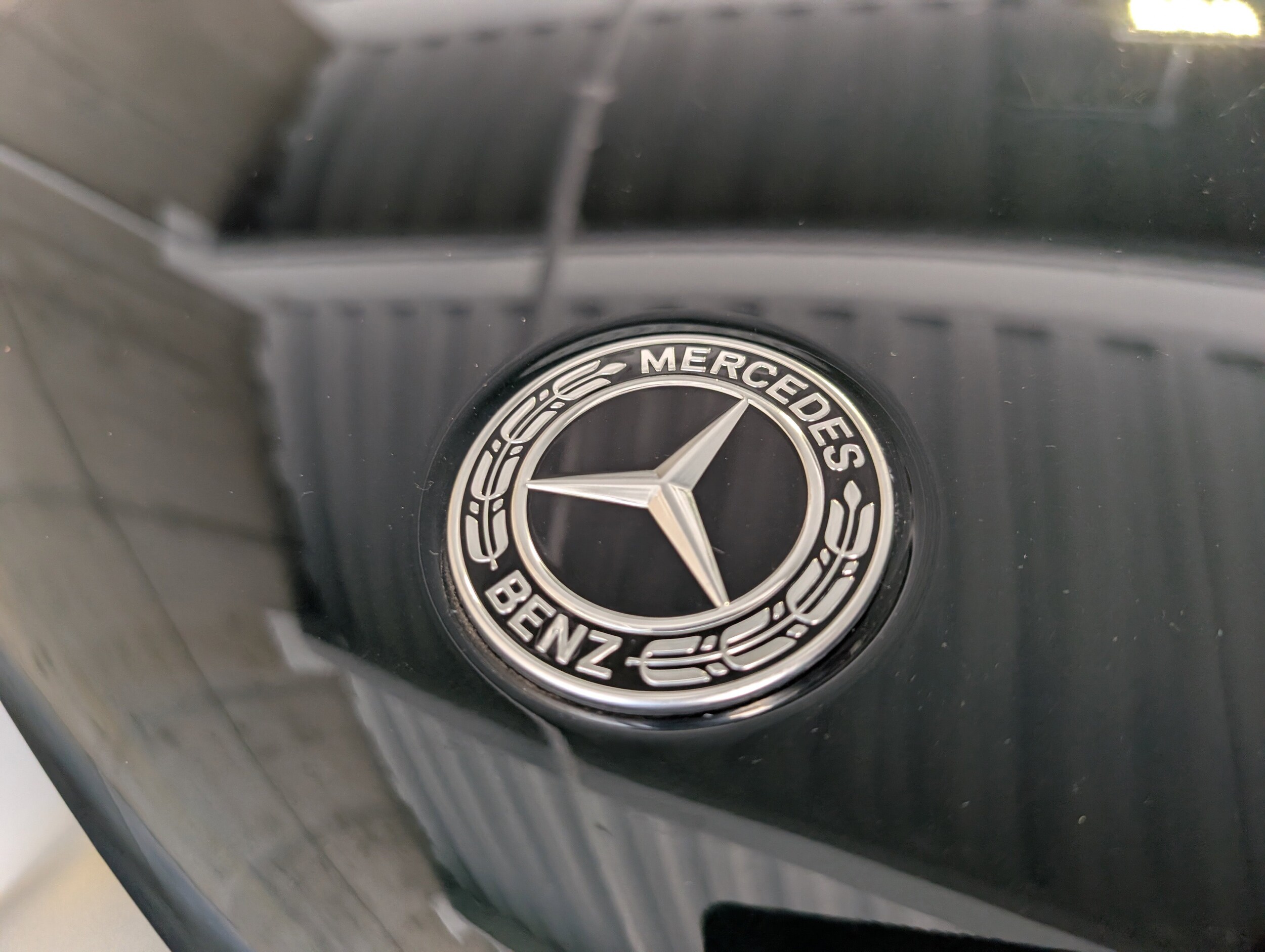 2023 Mercedes Benz GLE 350 4MATIC photo 2