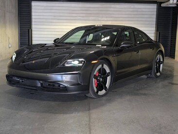 2025 Porsche Taycan 4S