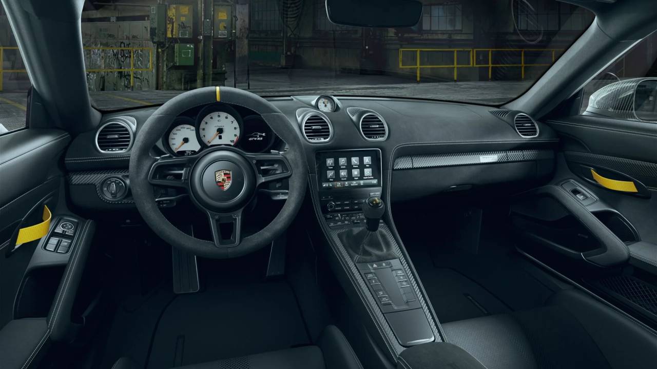 2024 Porsche Cayman GT4 RS photo 4