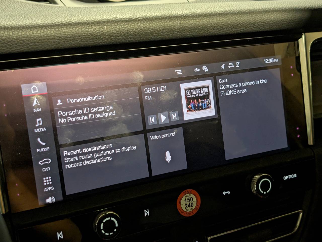 2025 Porsche Macan - Photo 33