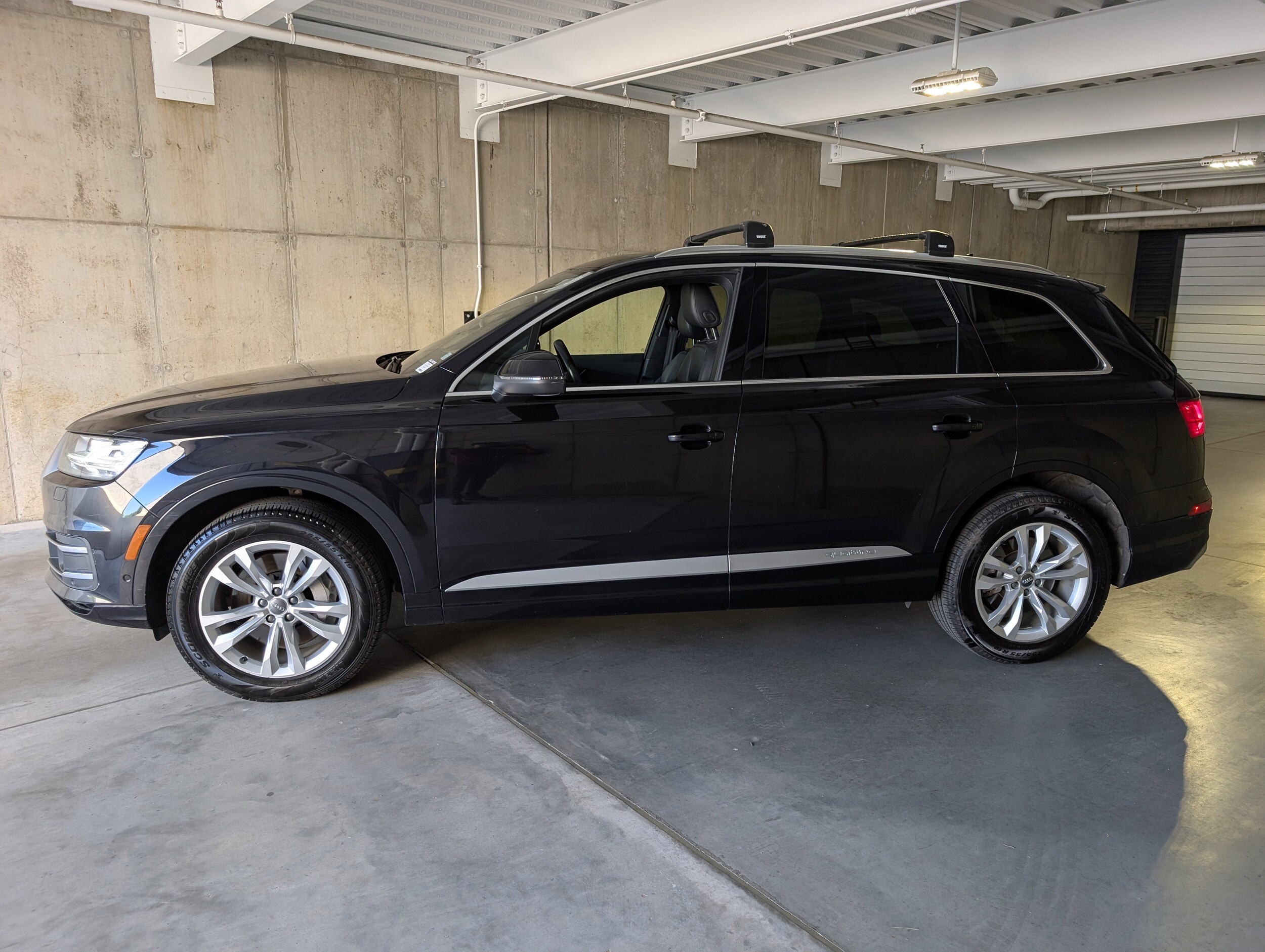 2019 Audi Q7 Premium Plus photo 2