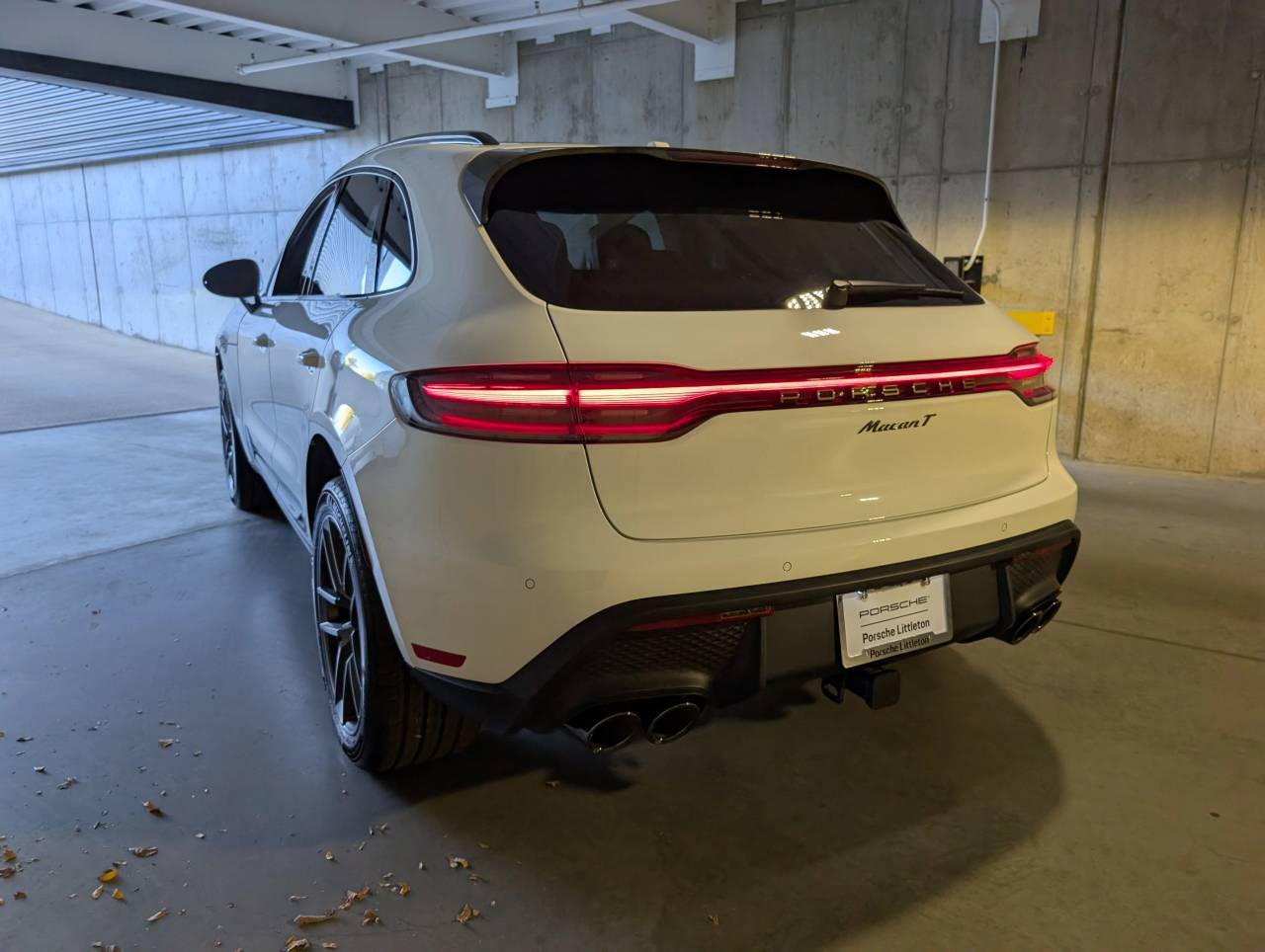 2026 Porsche Macan T photo 3