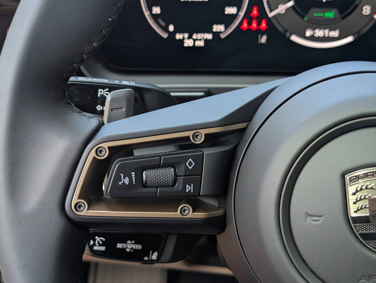 2025 Porsche Cayenne Turbo E-Hybrid - Photo 32