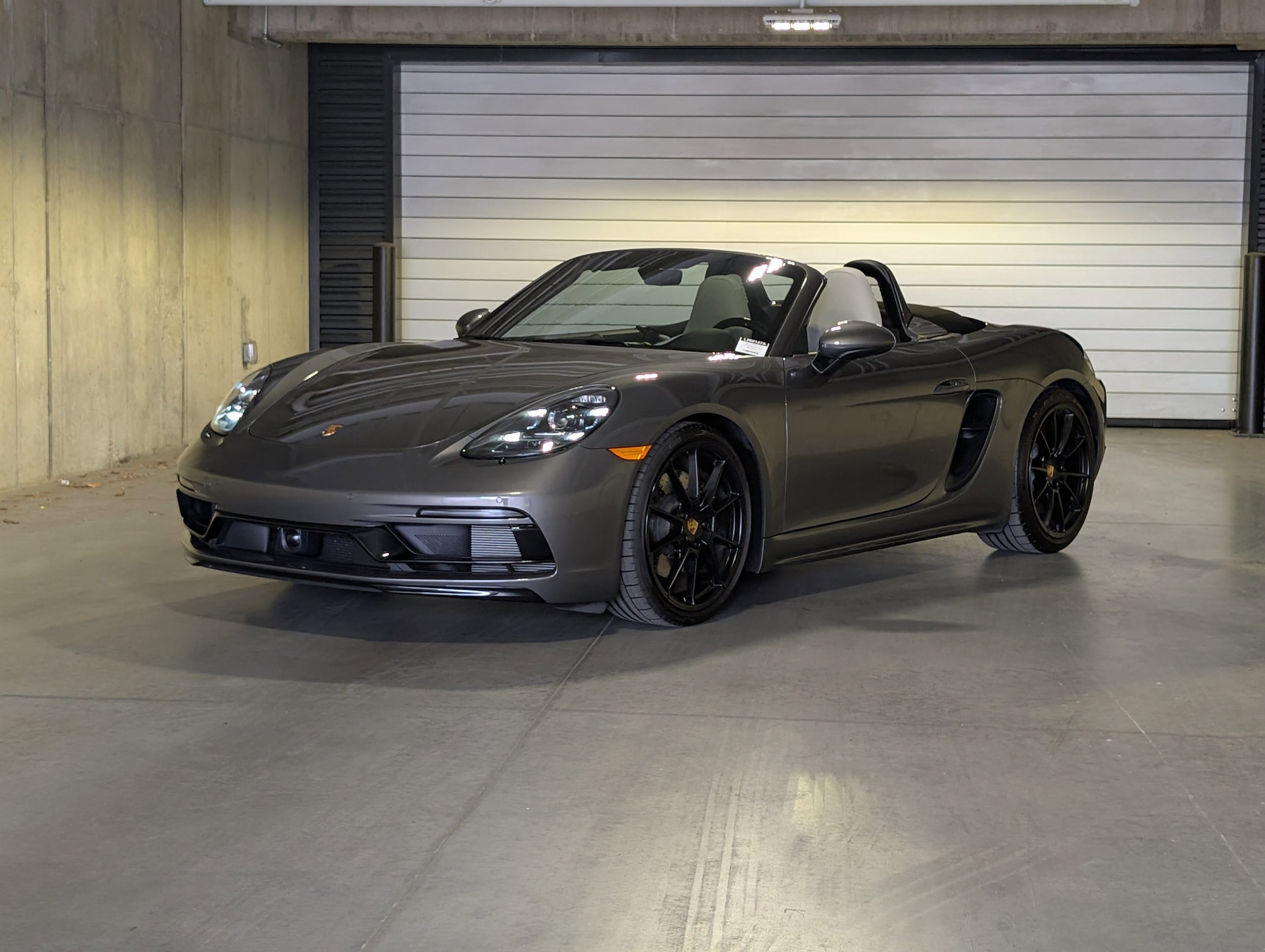 2024 Porsche 718 GTS's photo