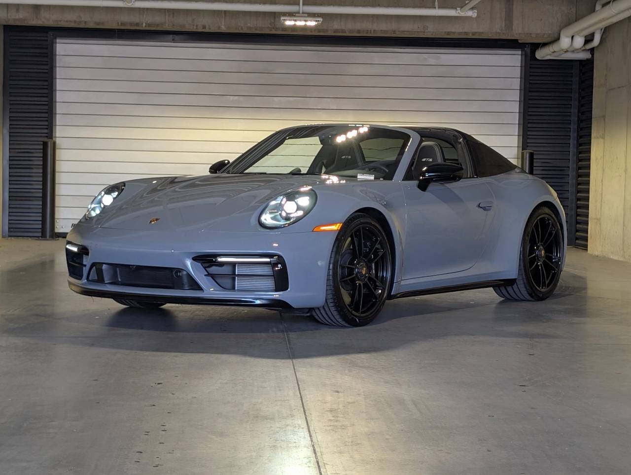 2024 Porsche 911 GTS's photo