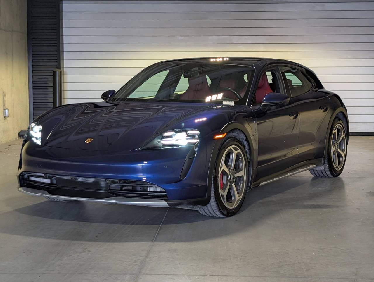 2021 Porsche Taycan S's photo