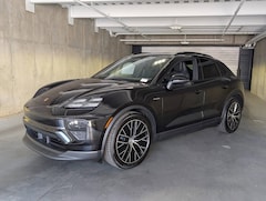 2025 Porsche Macan Electric Electric 4