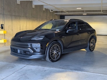 2025 Porsche Macan Electric SUV