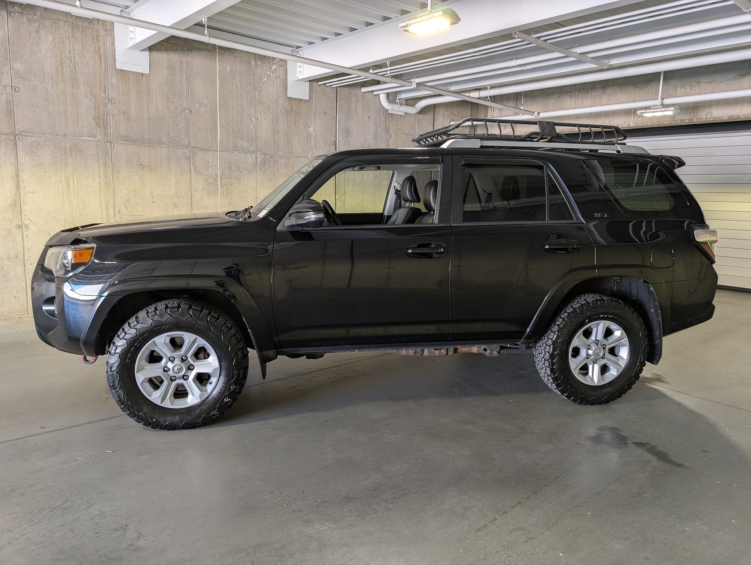 Used 2016 Toyota 4Runner SR5 Premium with VIN JTEBU5JR6G5307656 for sale in Littleton, CO