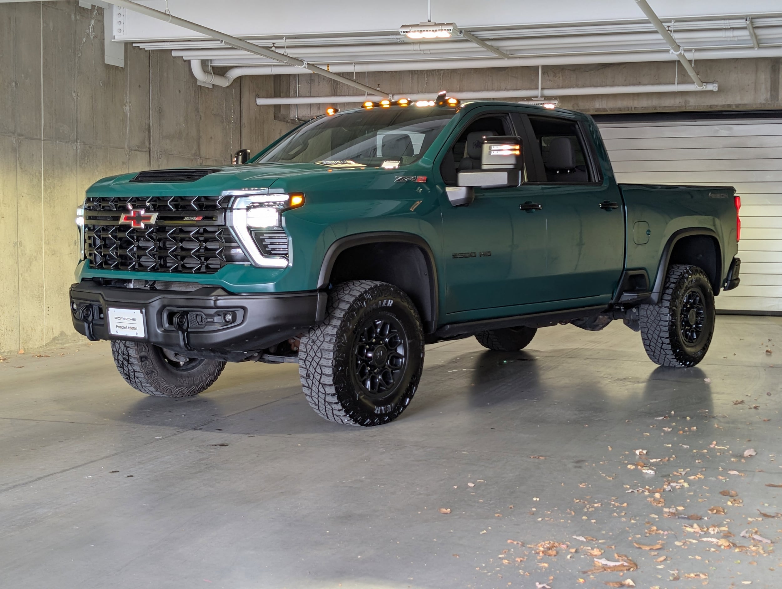 2024 Chevrolet Silverado 2500HD ZR2's photo