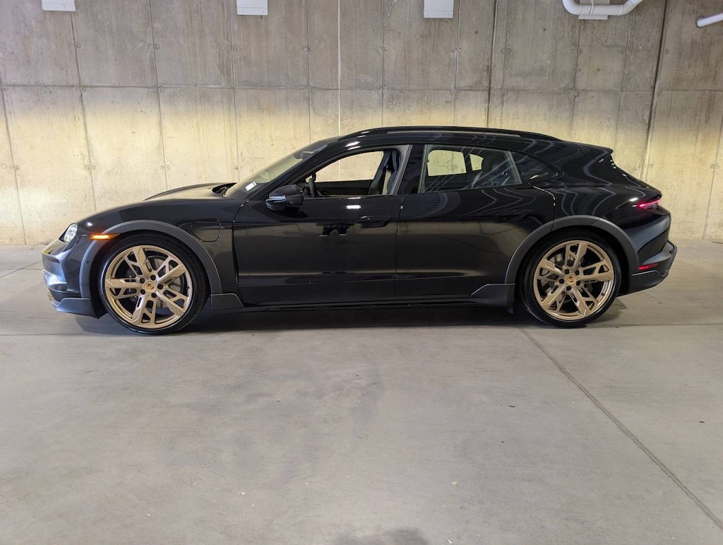 New 2026 Porsche Taycan Cross Turismo 4 Wagon
