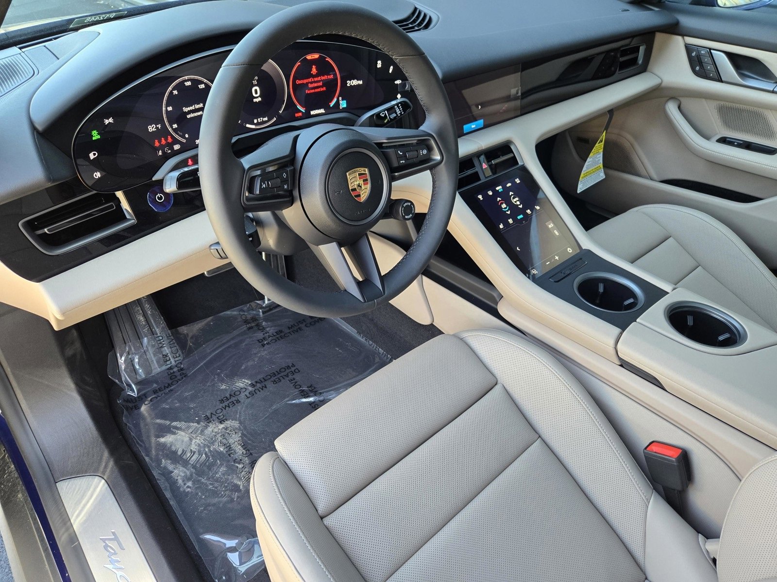 2025 Porsche Taycan 4 photo 4