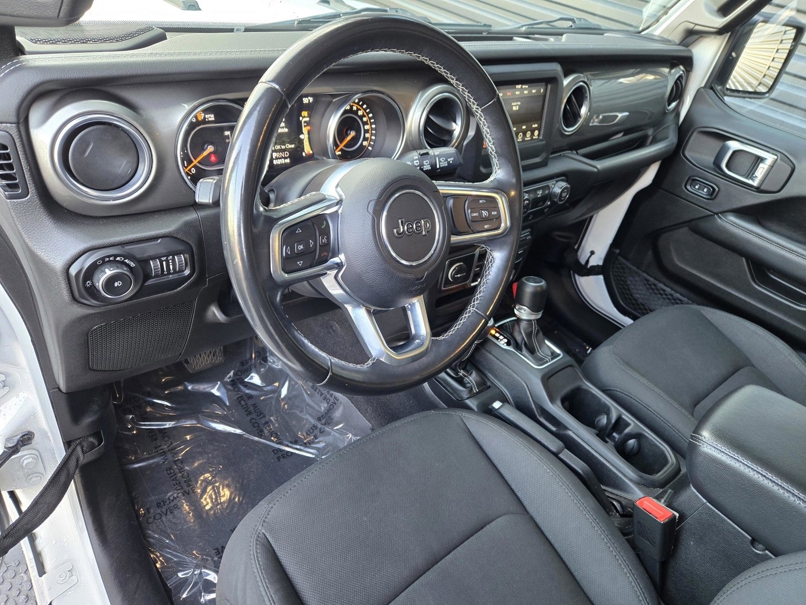 2019 Jeep Wrangler Unlimited Sahara photo 4