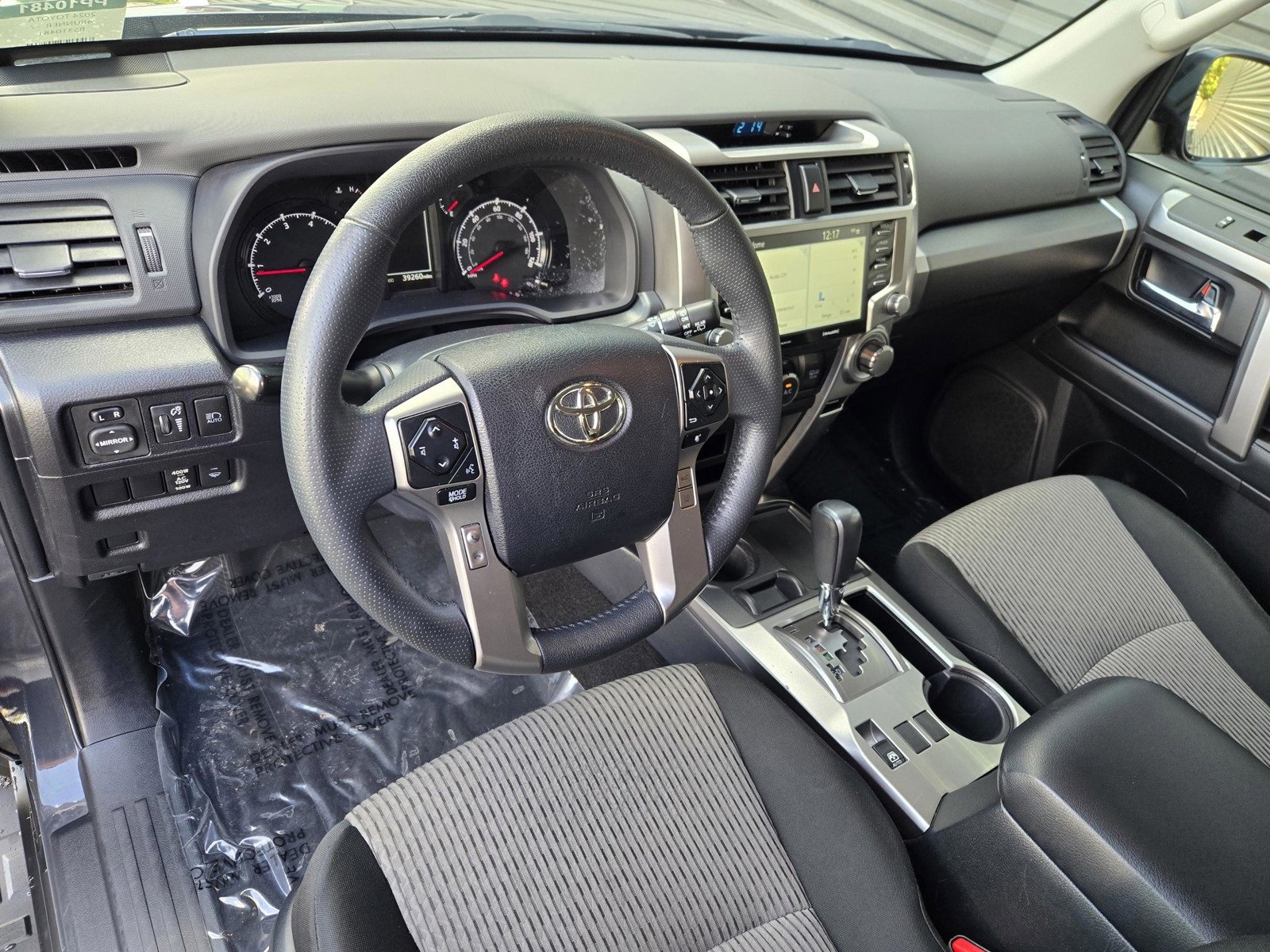 2024 Toyota 4Runner SR5 photo 3