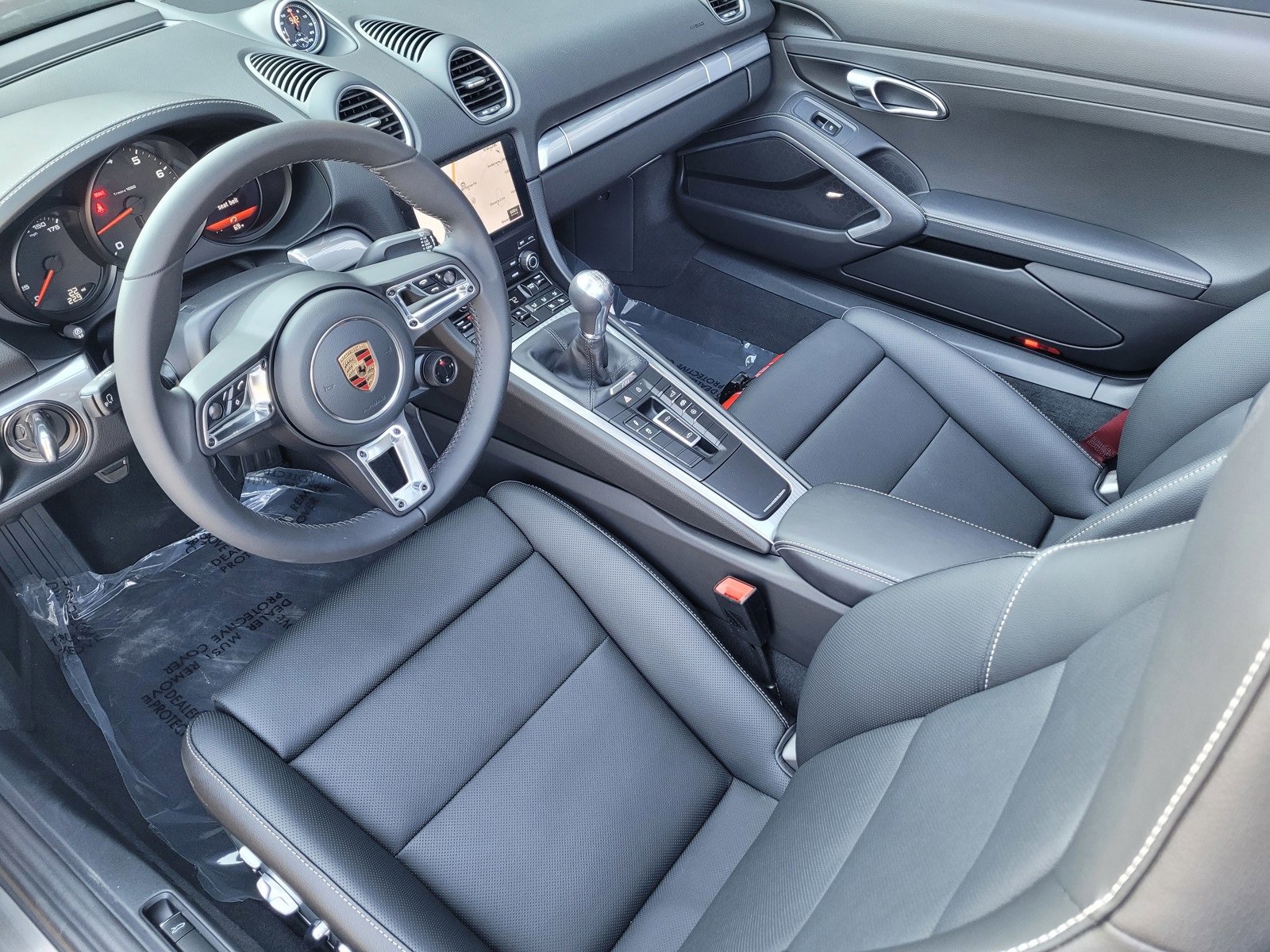 2025 Porsche Boxster Base photo 4