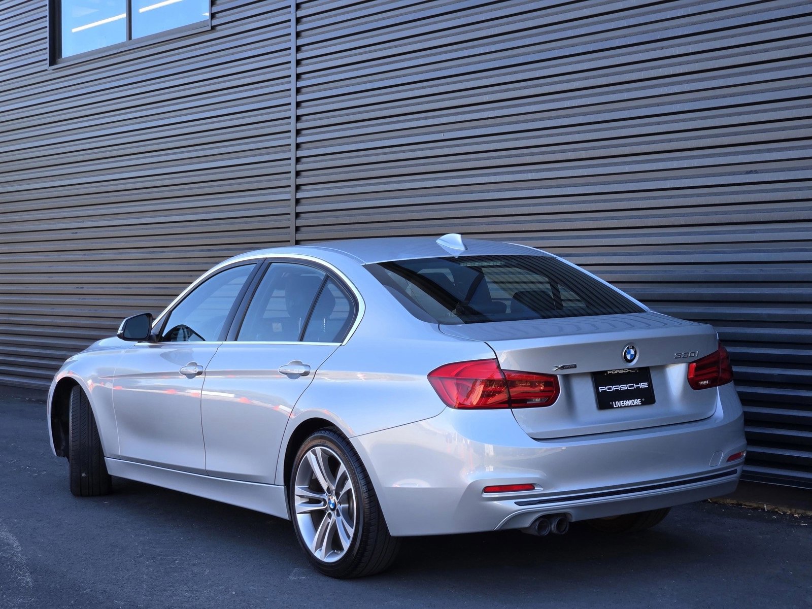 2018 Bmw 330i xDrive Sedan photo 3