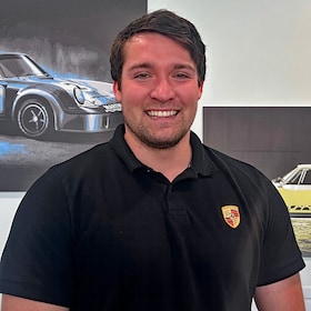 Staff member Stephen O. from fe8d56e8c6b0