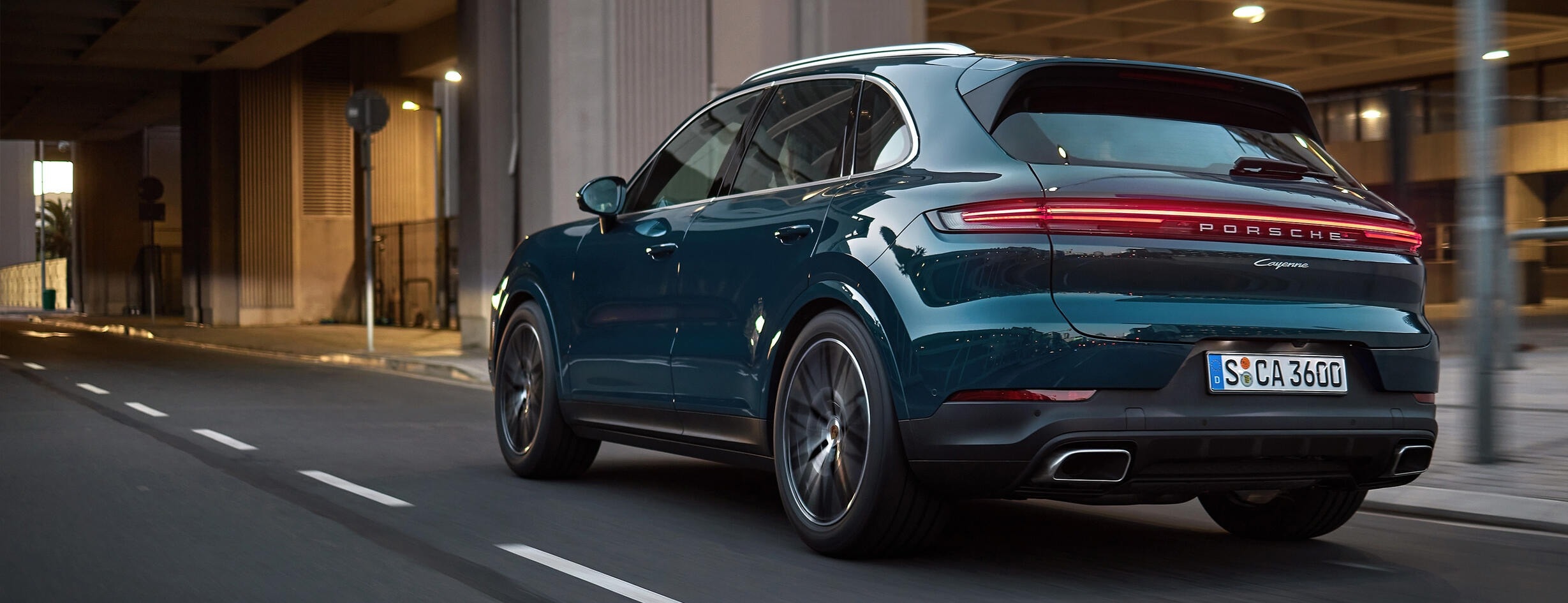 2025 Porsche Cayenne vs 2025 BMW X5