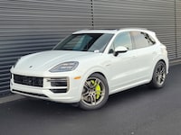 2025 Porsche Cayenne E-Hybrid Turbo E-Hybrid Sport Utility