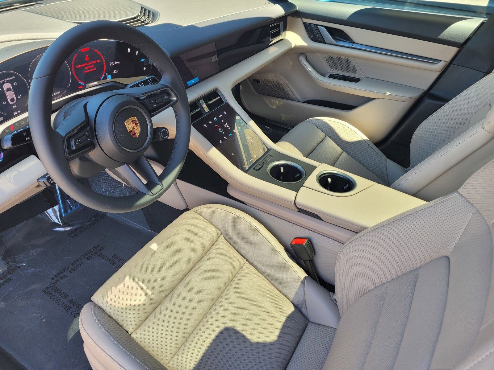 2025 Porsche Taycan 4 photo 4