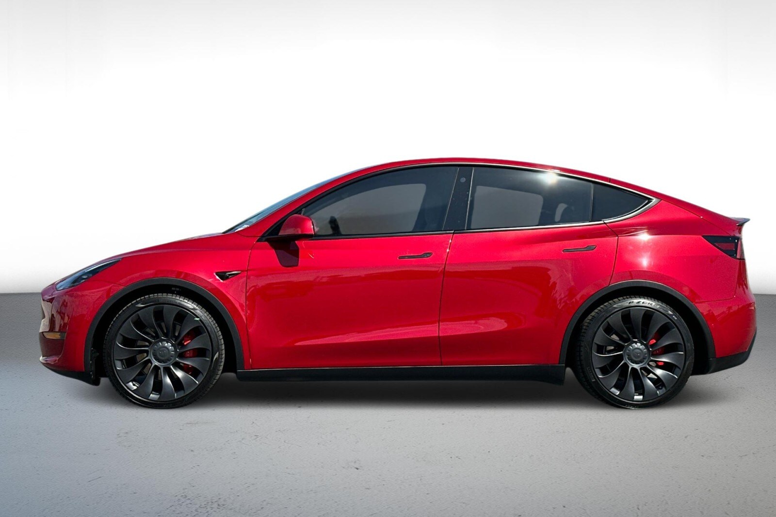 2022 Tesla Model Y Performance photo 2