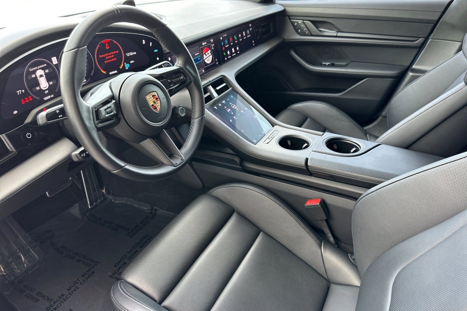 2024 Porsche Taycan GTS Sport Turismo photo 3