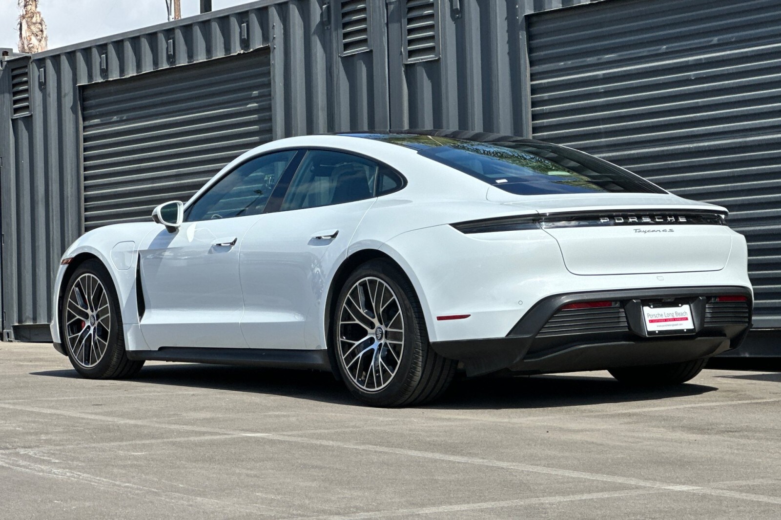 2022 Porsche Taycan 4S photo 3