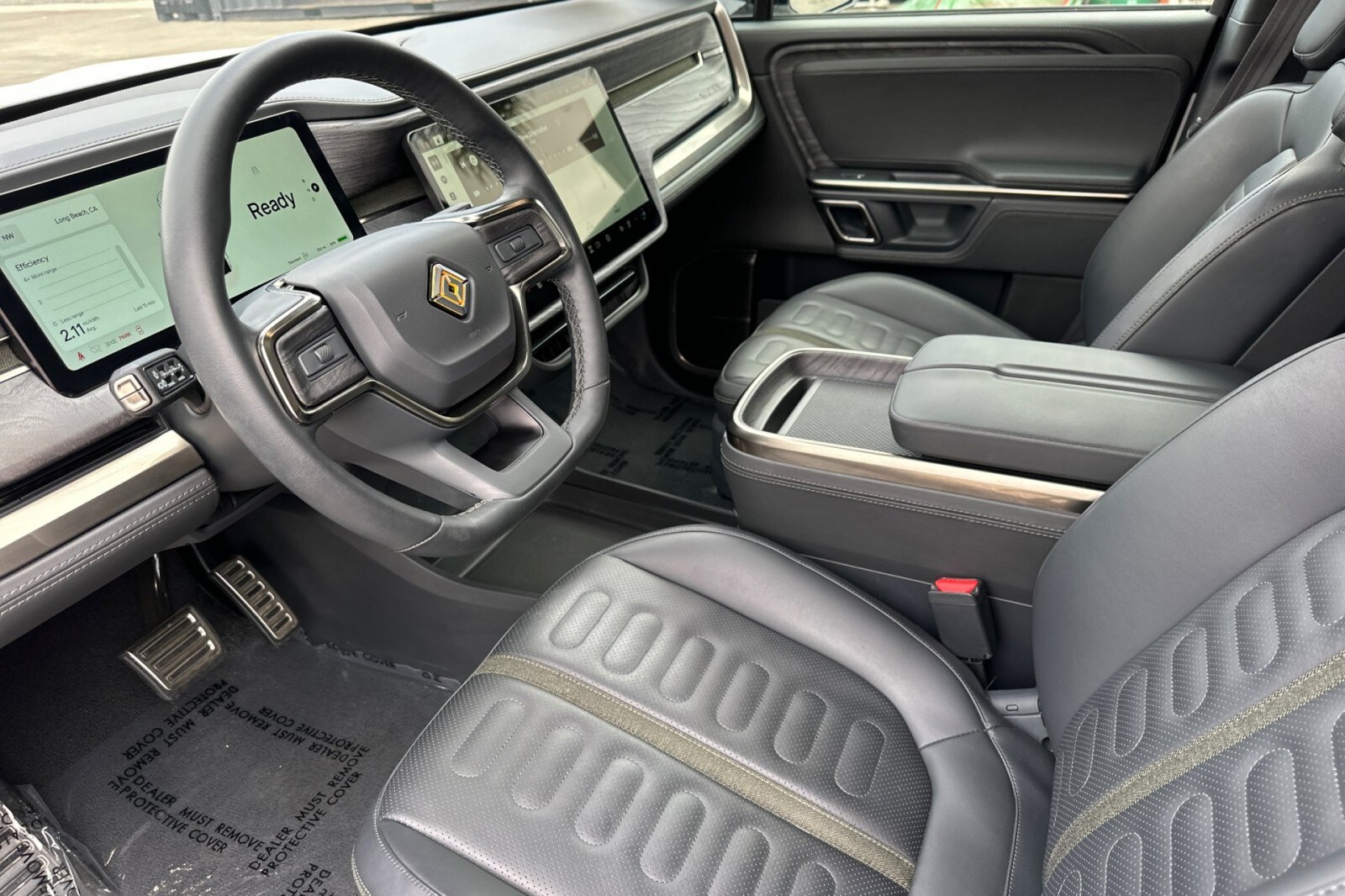 2022 Rivian R1S Launch Edition photo 4