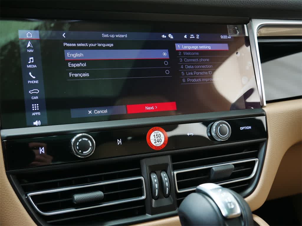 Thumbnail: 2026 Porsche Macan - 27